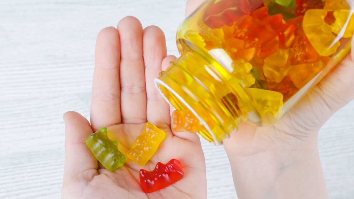Gummies vitaminées et compléments alimentaires pour les enfants